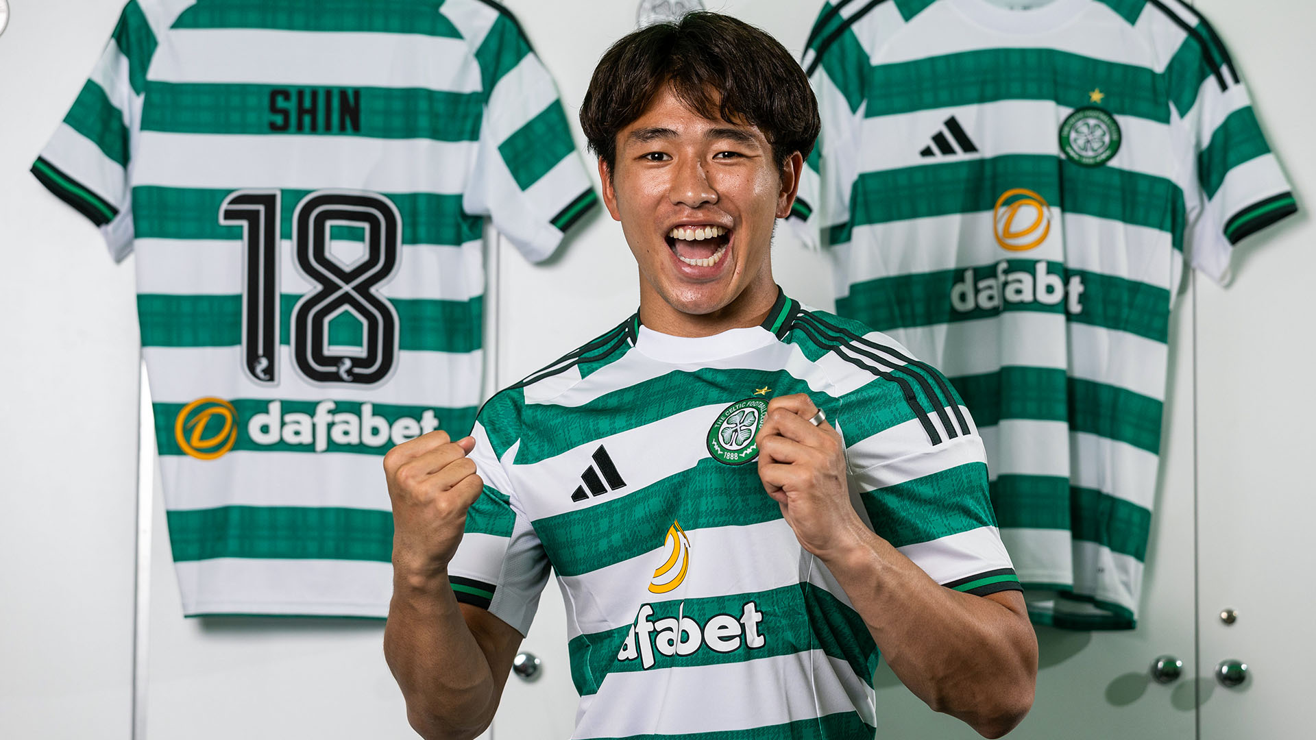 正規品 セルティックFC ユニフォーム No.8 山田新 セルティック、川崎フロンターレから山田新を獲得