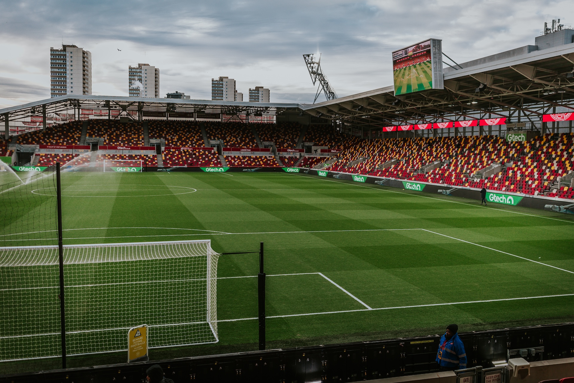 Brentford vs Nottingham Forest – A Tight Premier League Clash