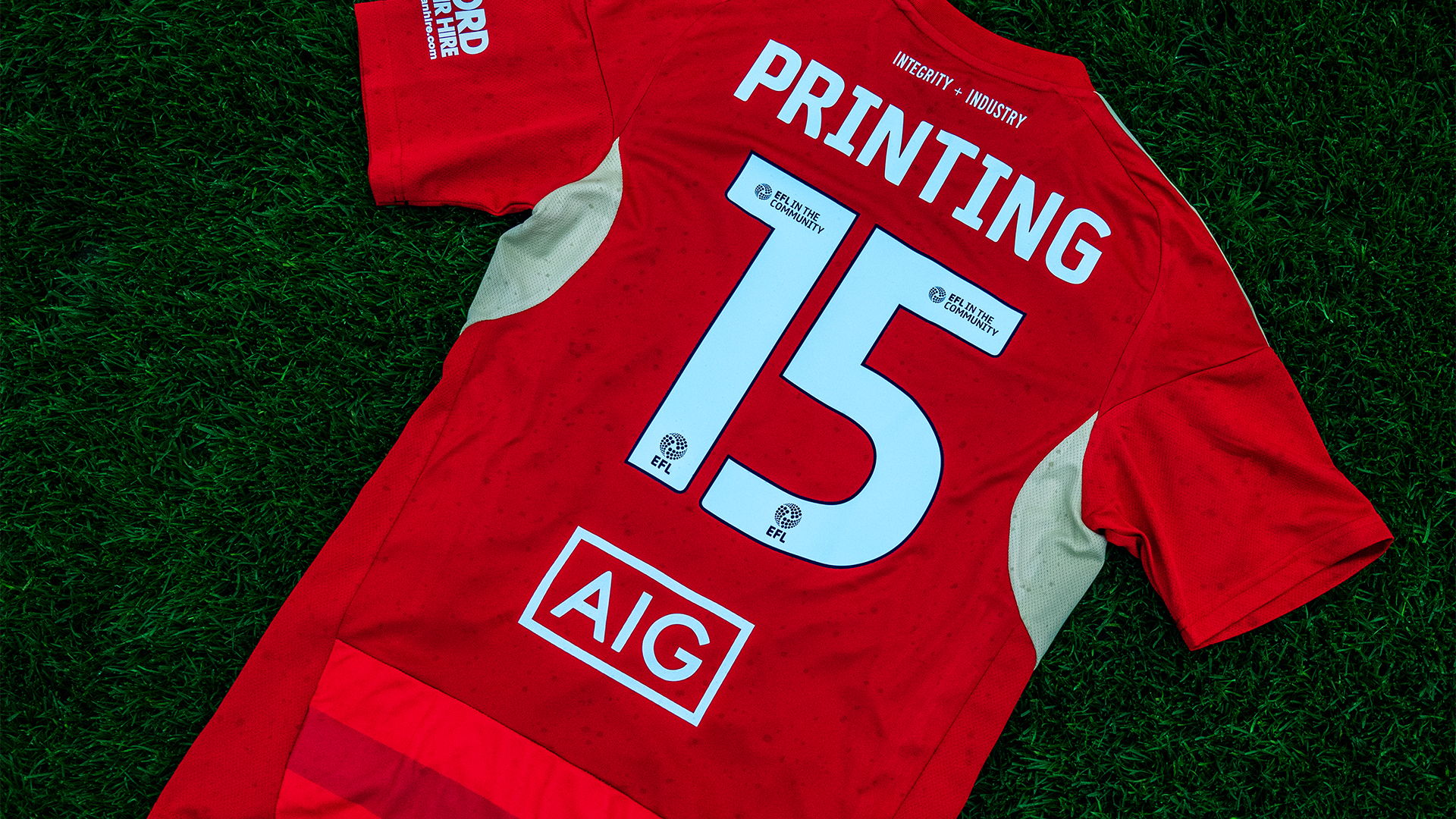Super League - Salford dévoile son maillot extérieur pour la Super