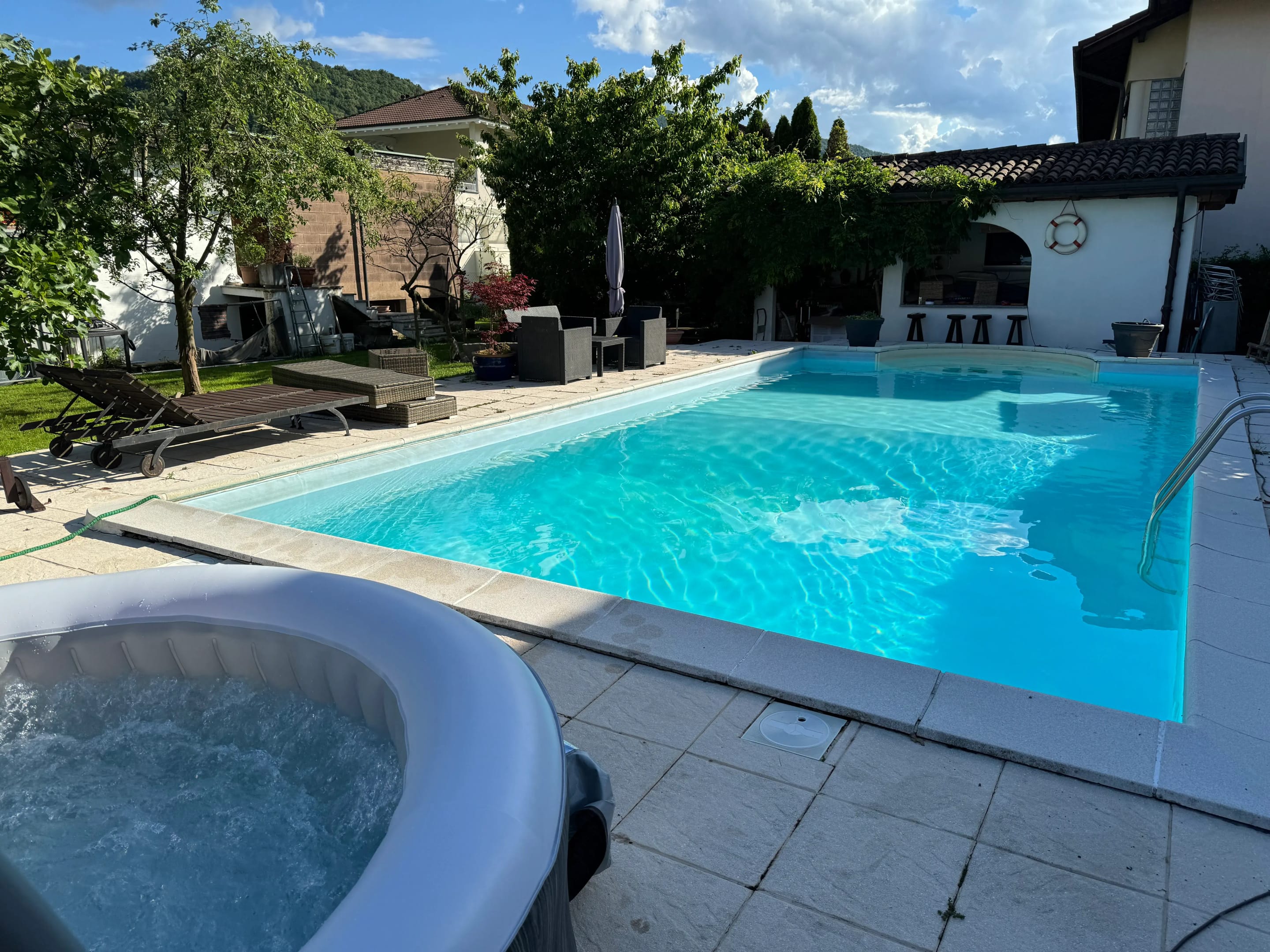 Jacuzzi