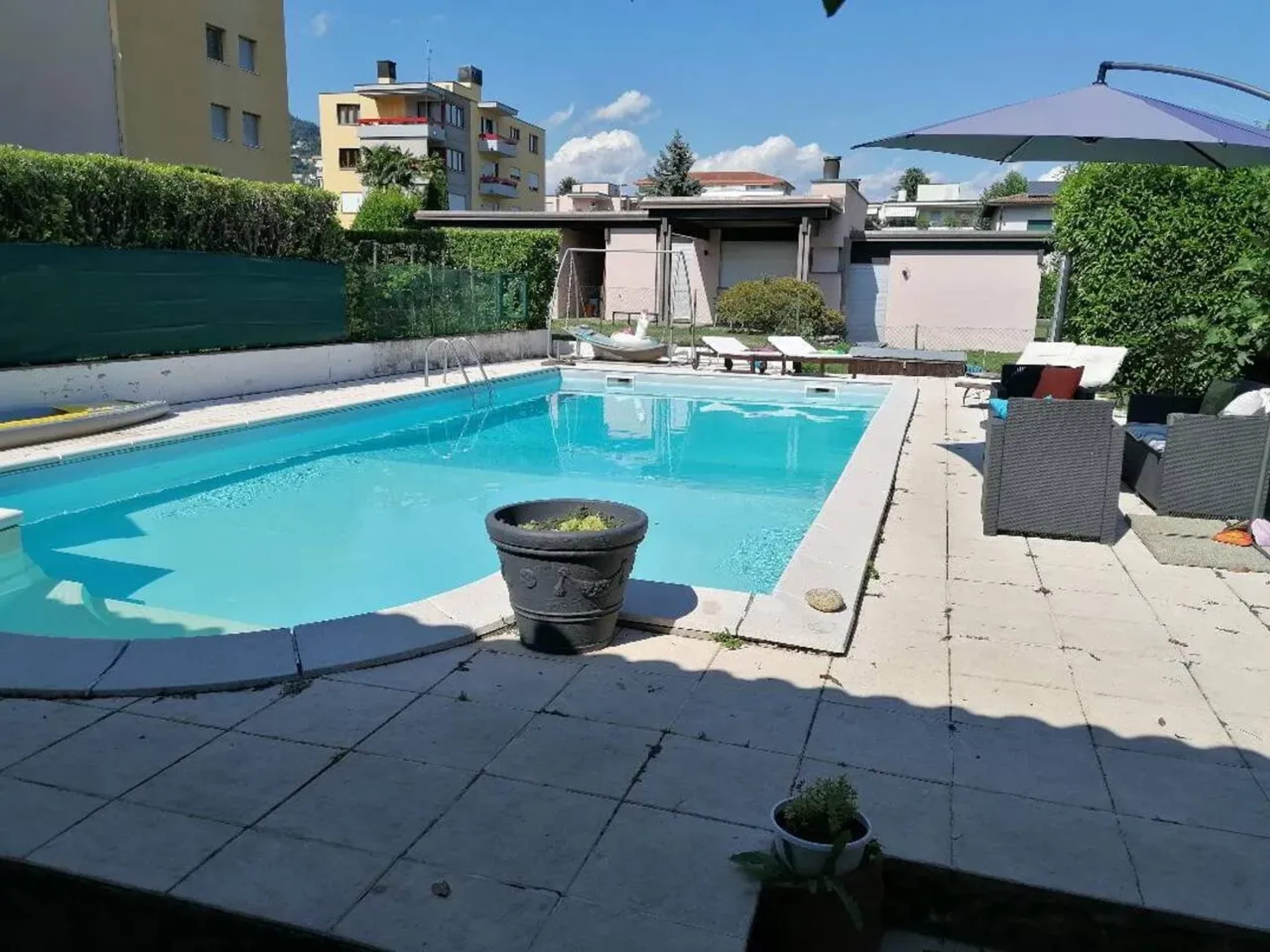 Vue sur piscine
