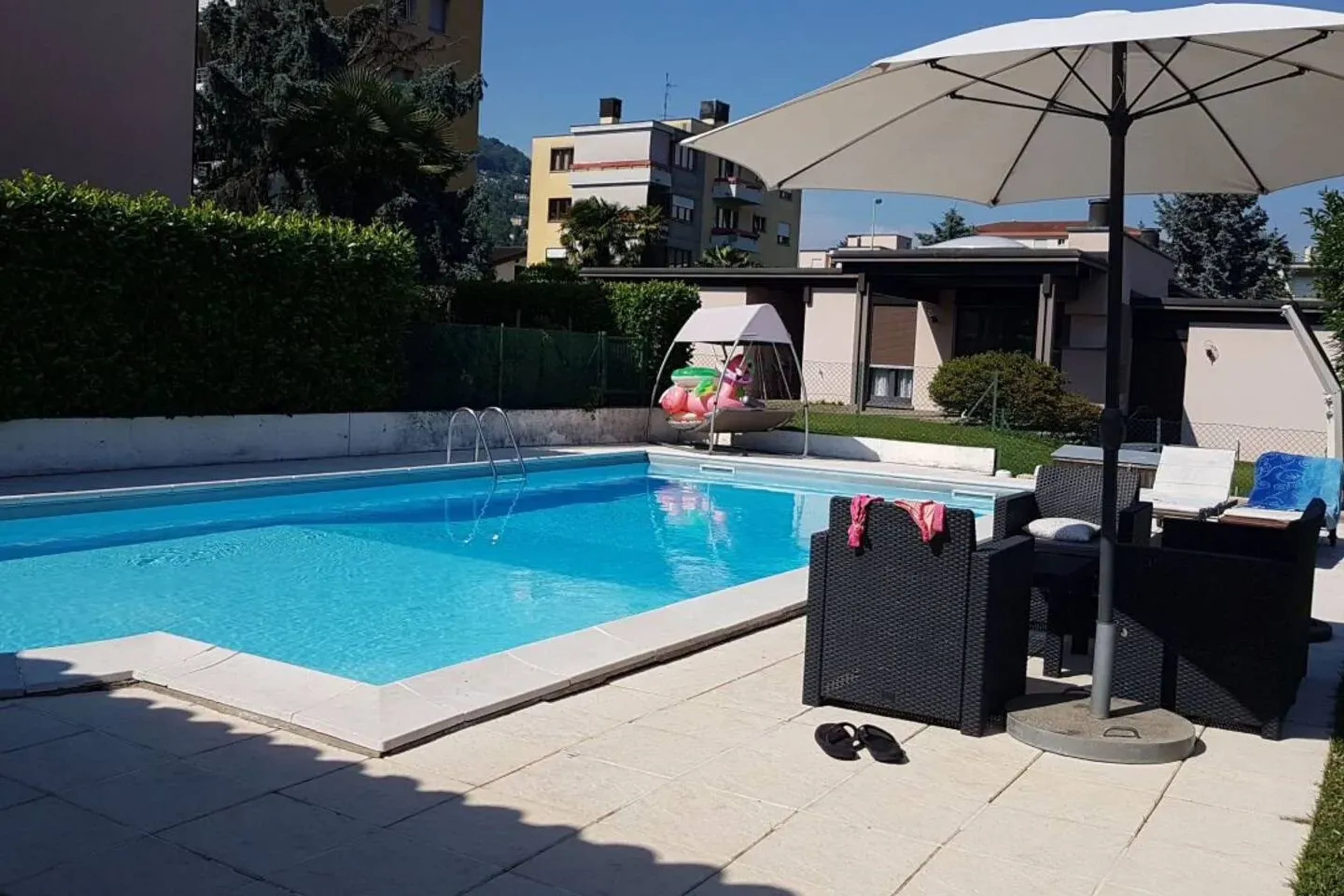 Vue sur piscine