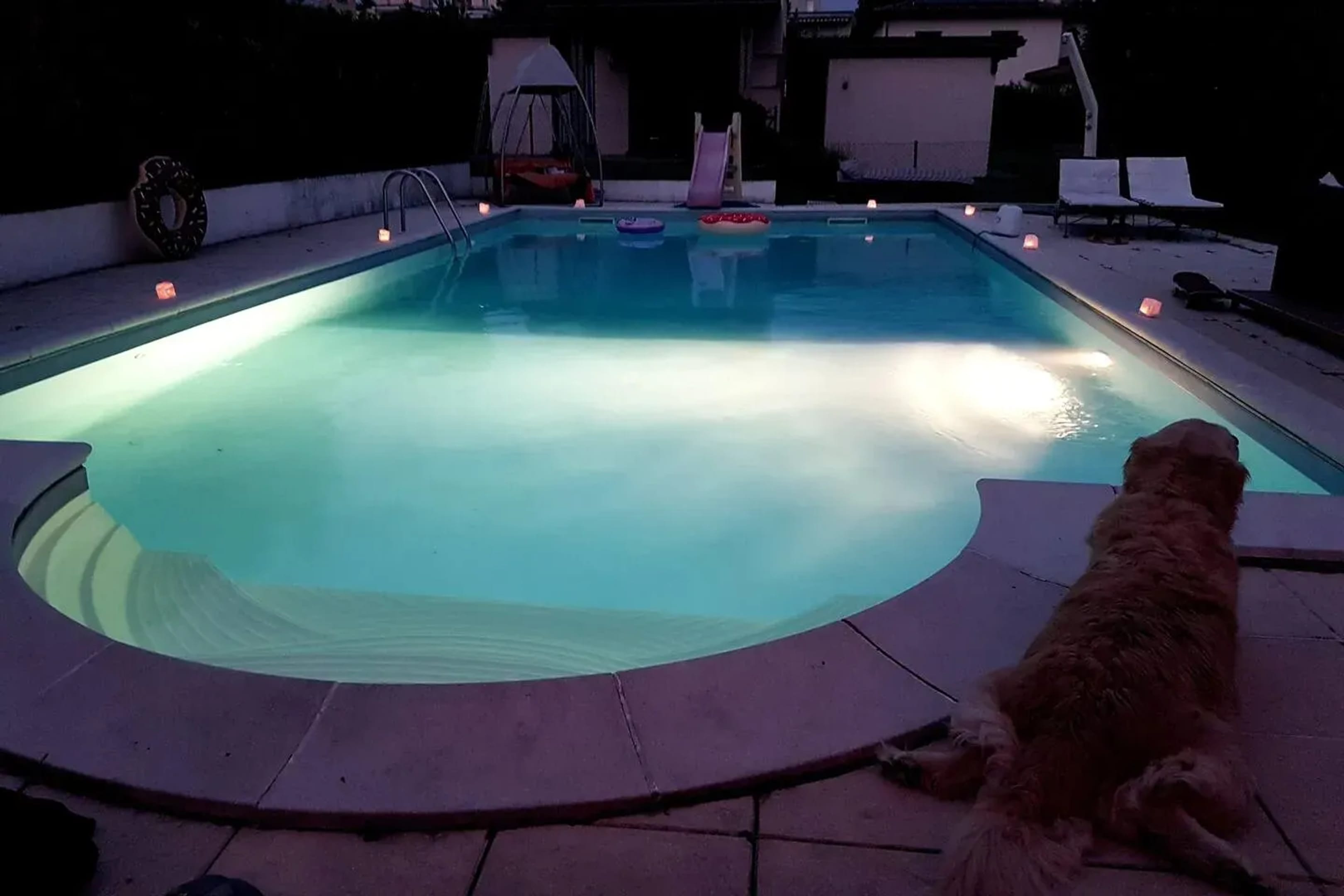 Vue sur piscine