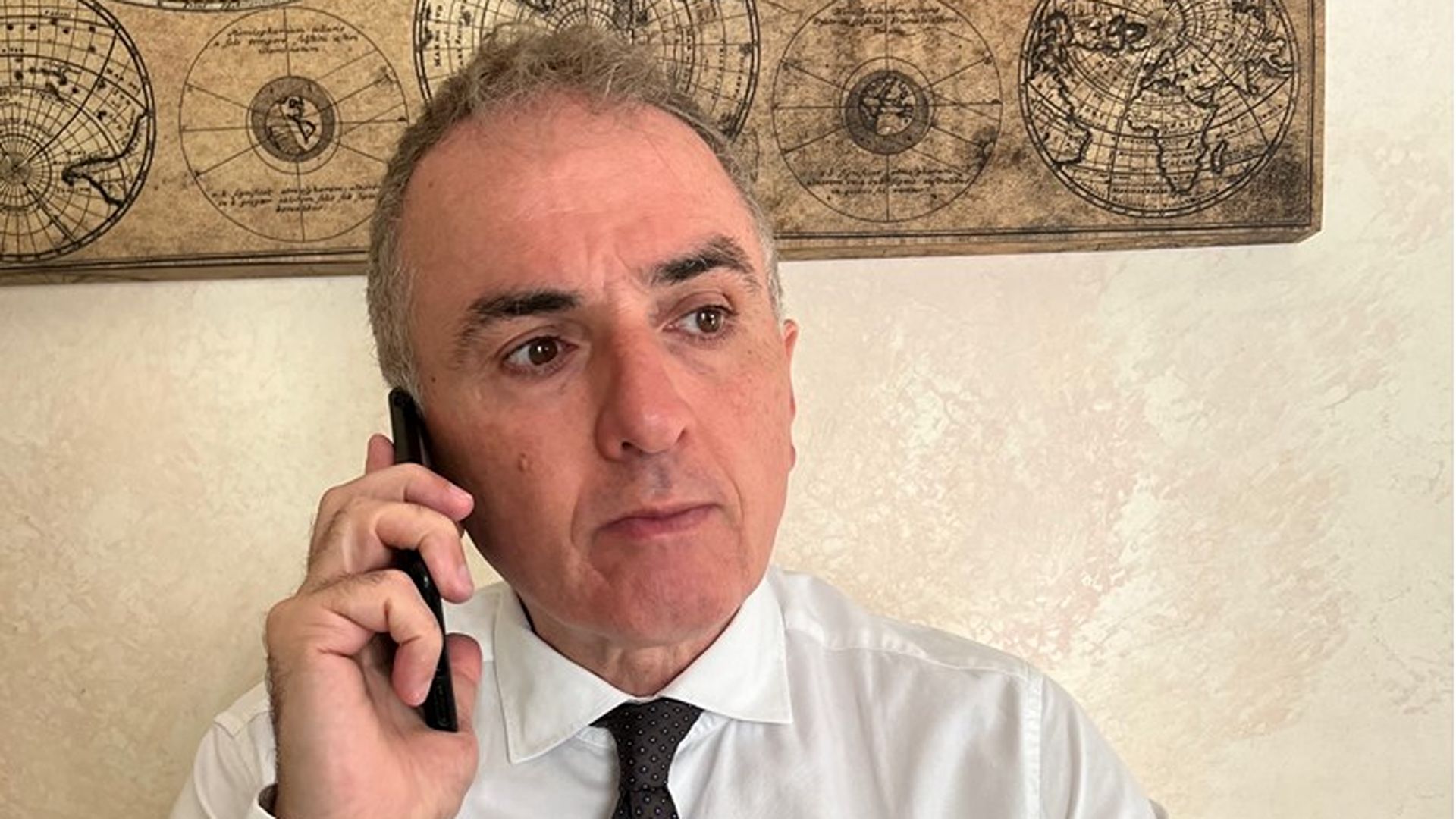 05d2e627ca79487592b2ab28ef4987e7-1