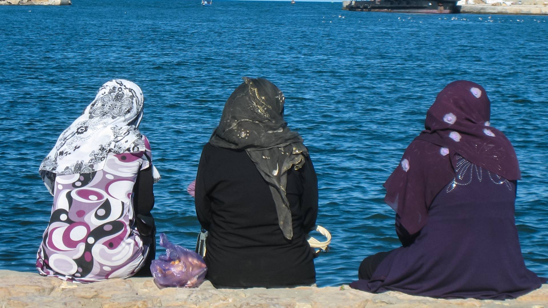 Uno sguardo sull’altra sponda del Mediterraneo (e oltre)