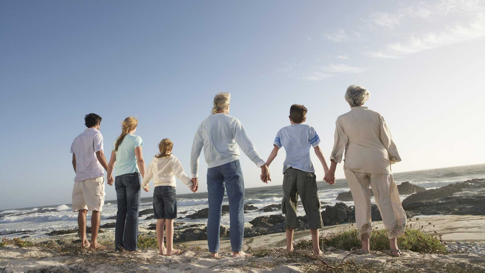 foto-caccamo-generazioni-a-confronto-id-33903022-photographerlondon-dreamstimecom-1-2-8