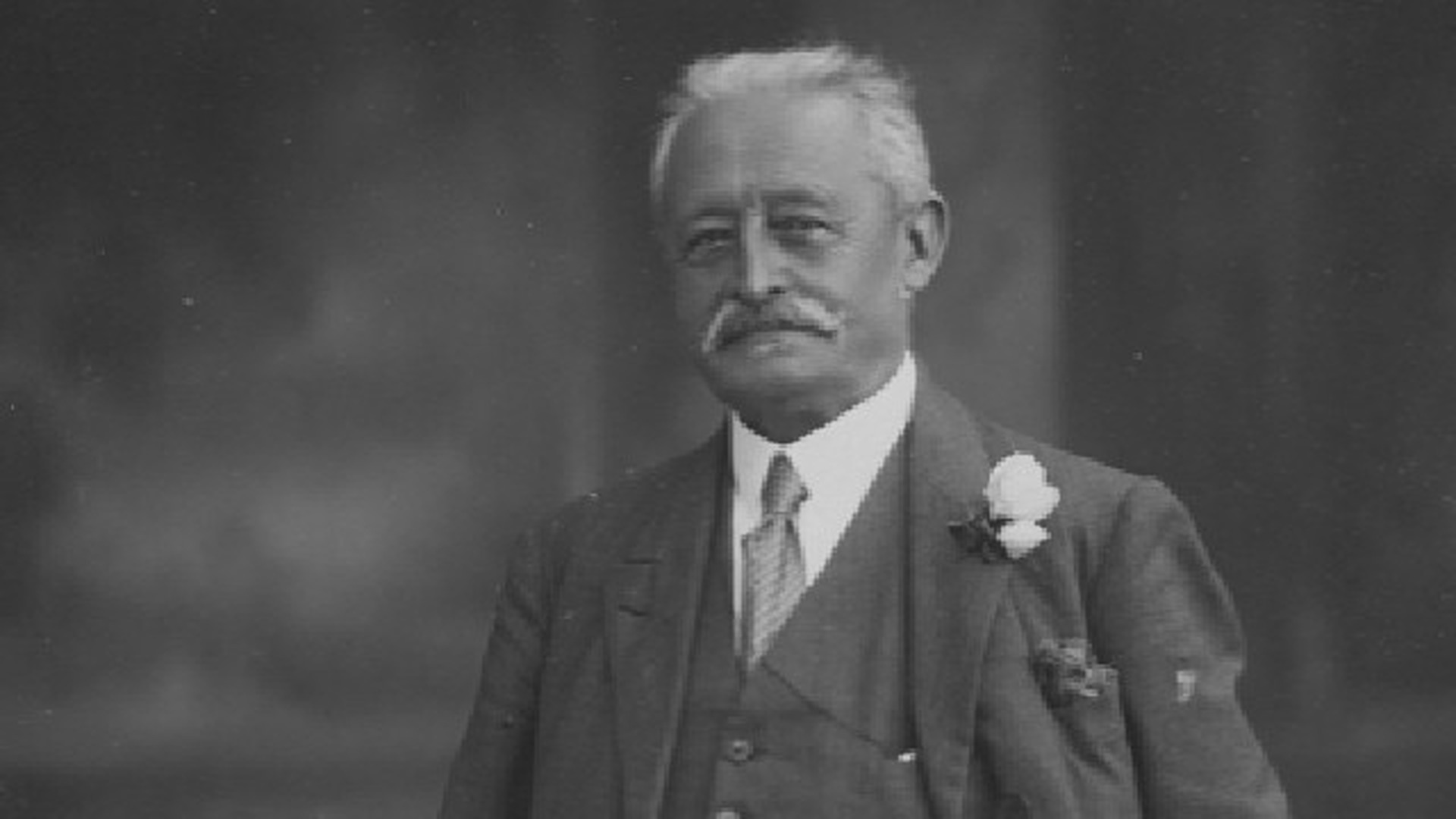 Giovanni Luzzi, il traduttore della Bibbia, che la diffuse tra i soldati