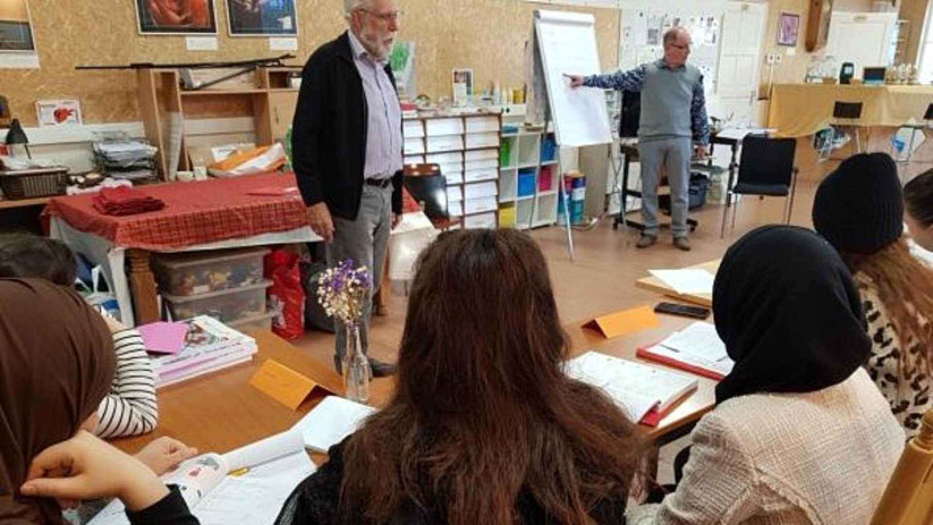 olanda-adra-corsi-rifugiati-afgani-cover