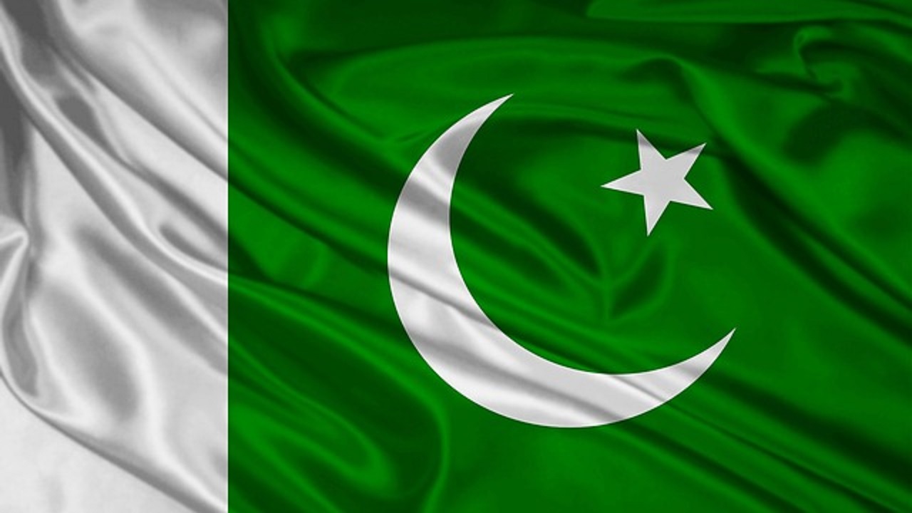 pakistan-bandiera-pixabay