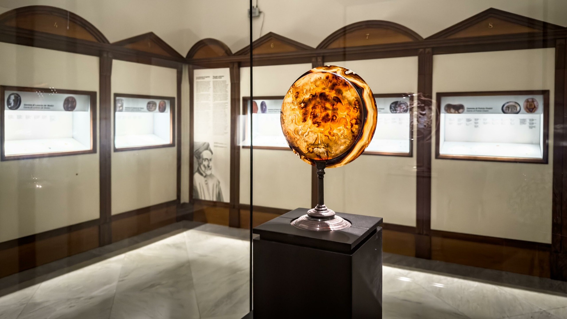 Museo Archeologico di Napoli, riapre la collezione Gemme Farnese