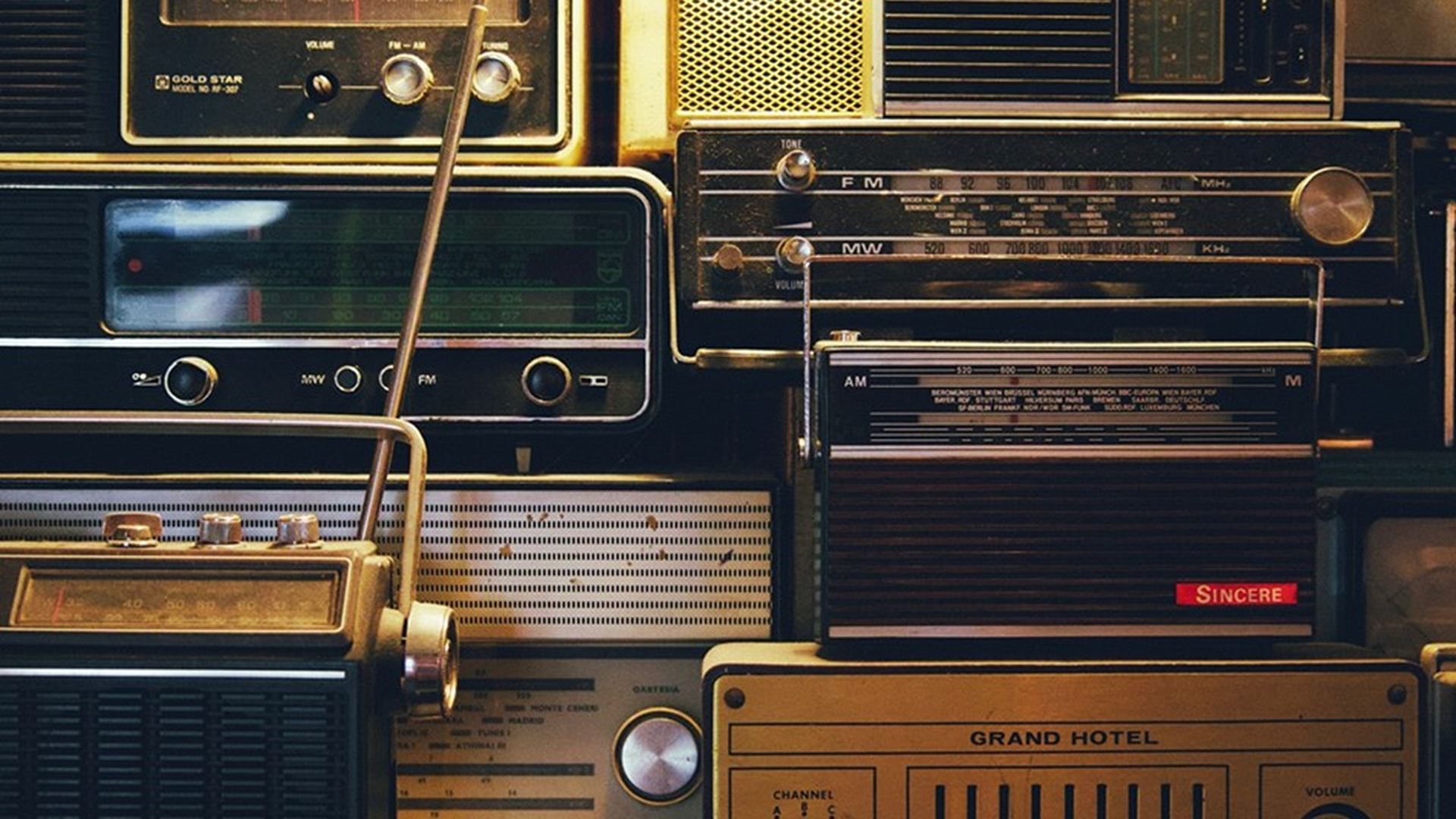 Protestantesimo Rai 3. Tanti auguri, radio!