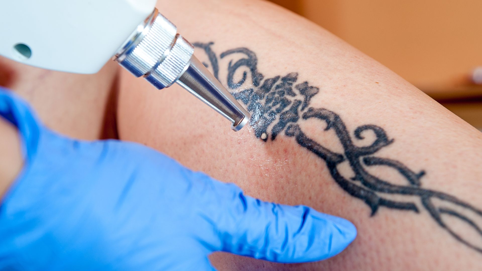 Di tutto un web. Tu ti tatuaggi? Non ti “tatuaggiare”!