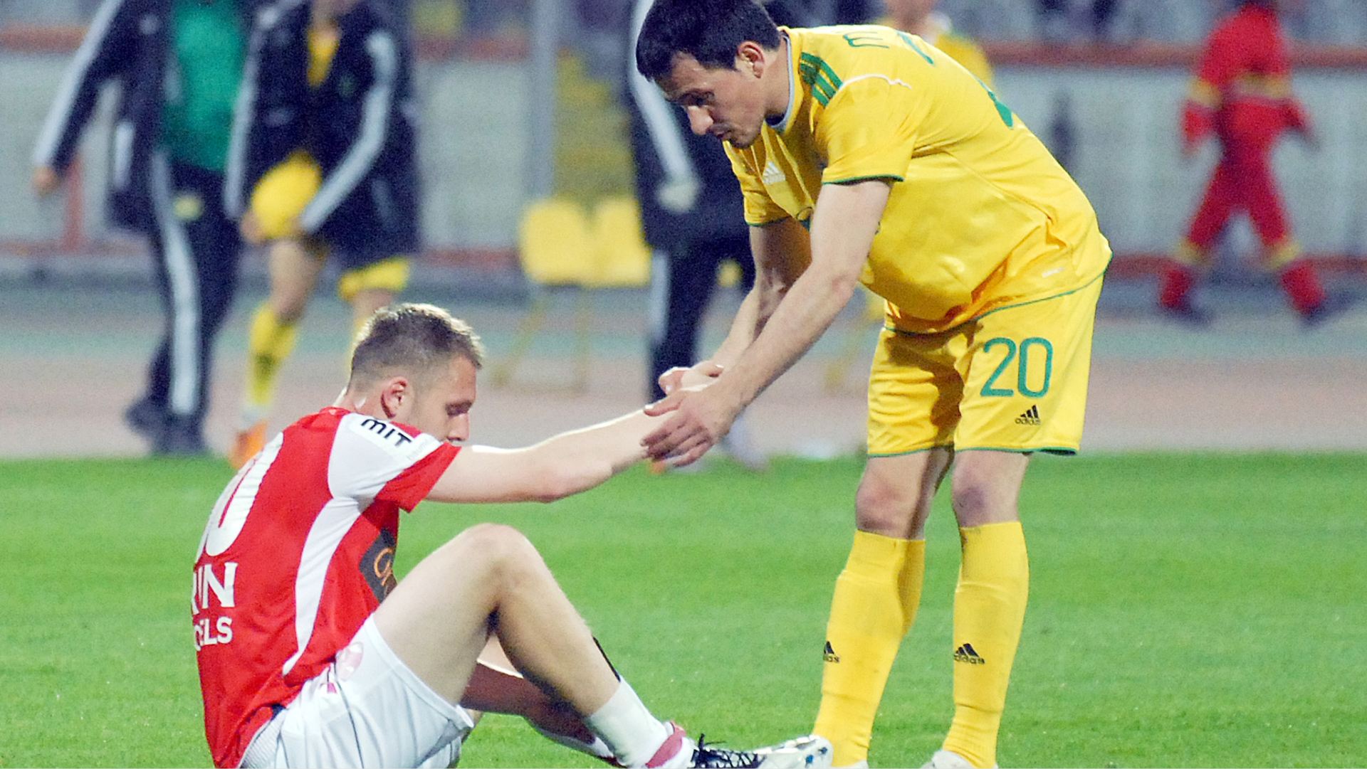 Calcio giocato e calcio da codice penale