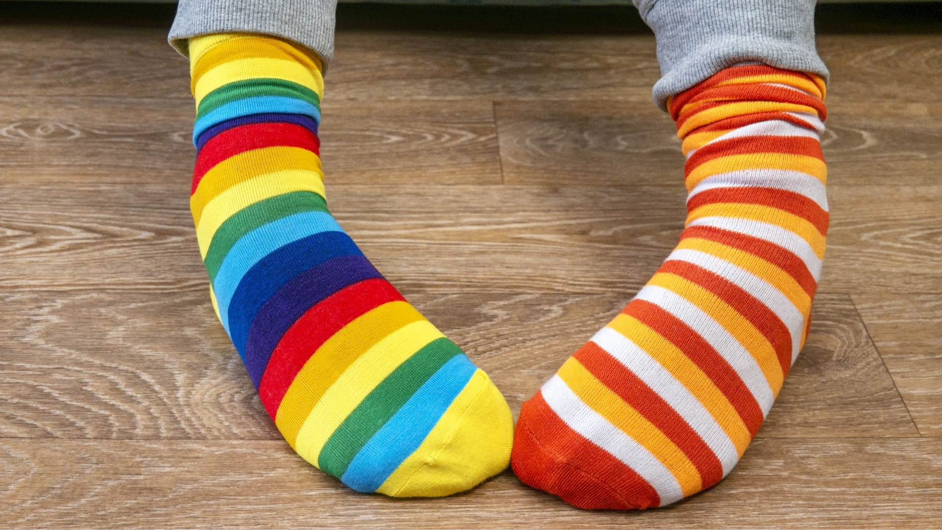 Siamo tutti “calzini spaiati”