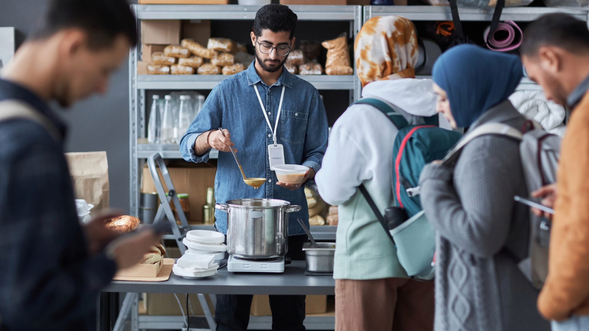 Continua la solidarietà per Gaza tra tensioni e difficoltà