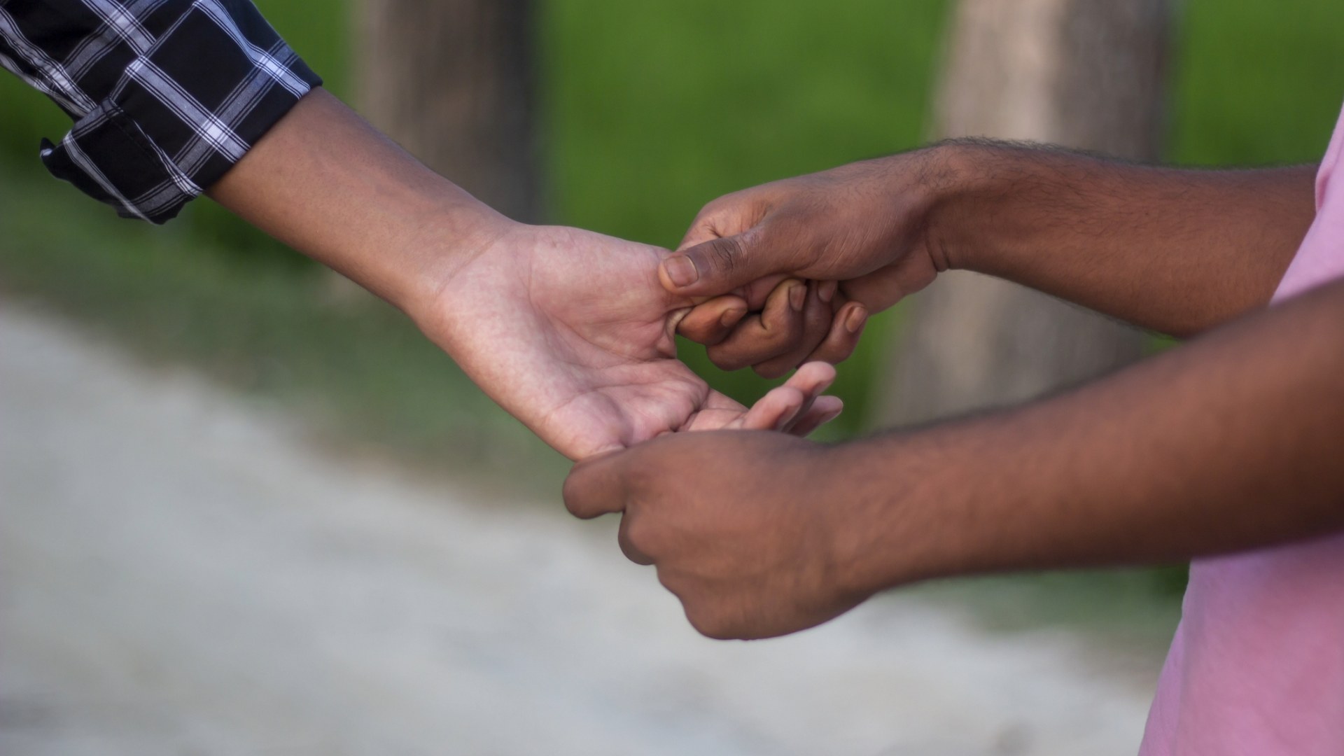 Un’altra prospettiva. “Ama lo straniero come te stesso”