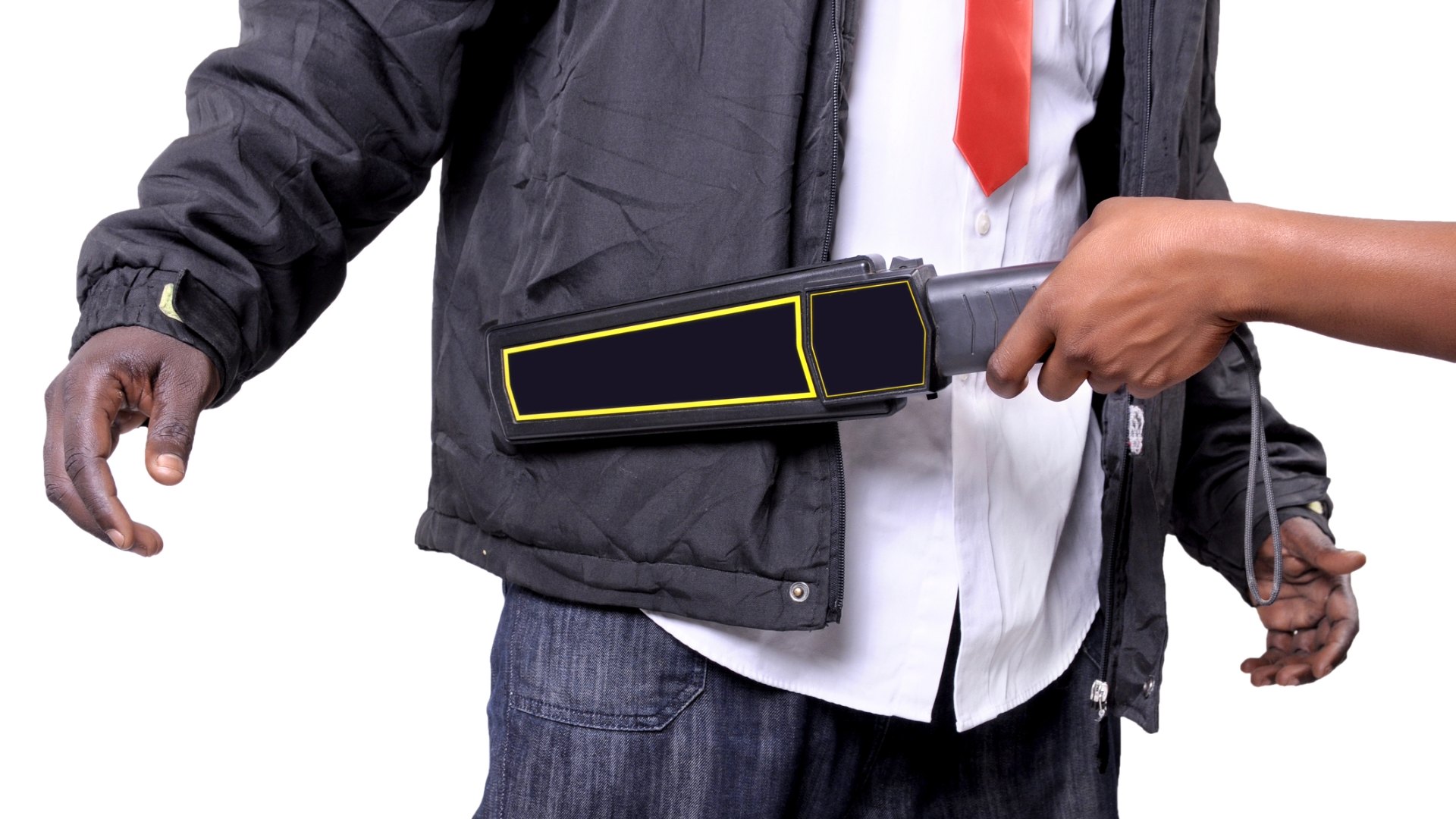 Metal detector a sorpresa contro la piaga dei coltelli a scuola