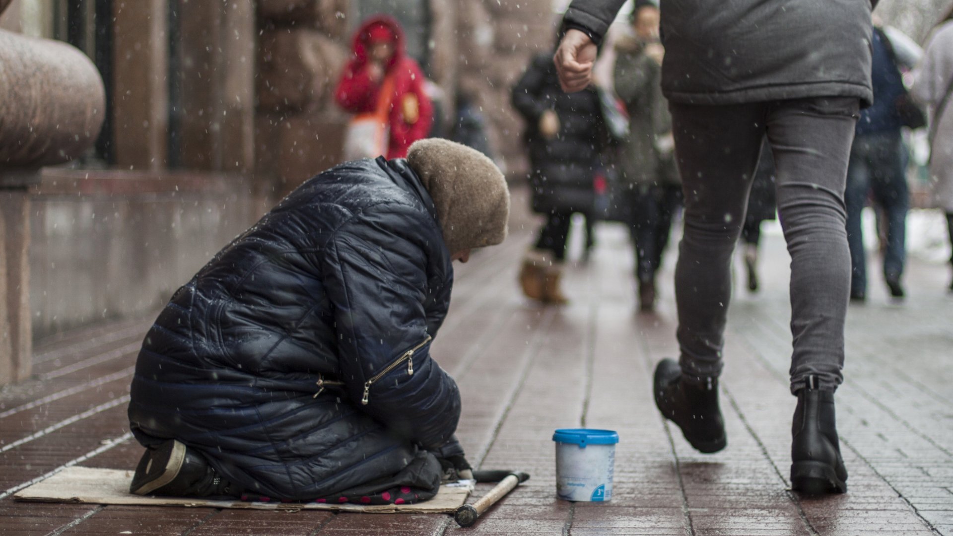 Non lasciamoci vincere dall’indifferenza 