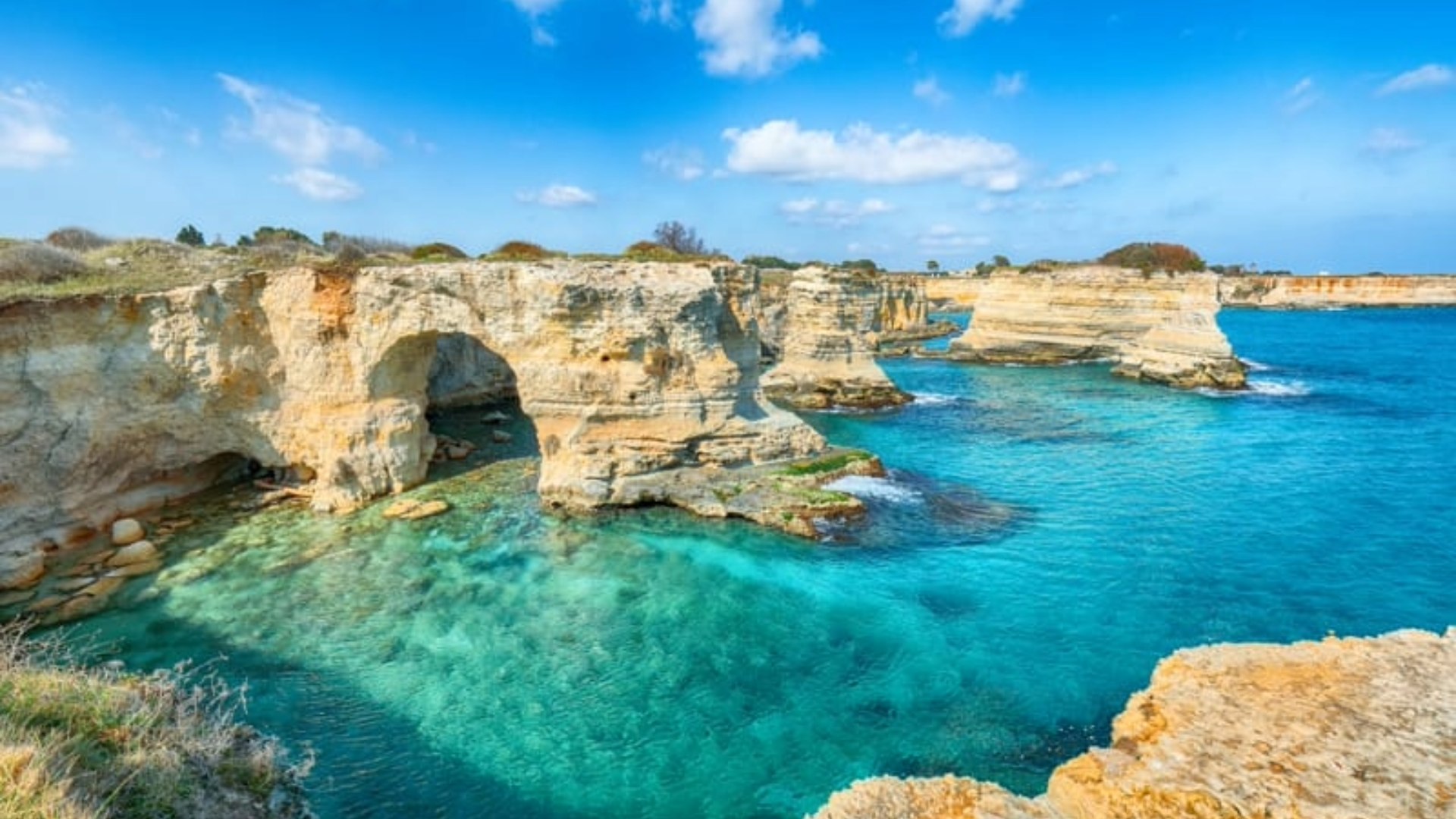 L’Arco degli Innamorati non ha resistito alla potenza dell’acqua e del vento