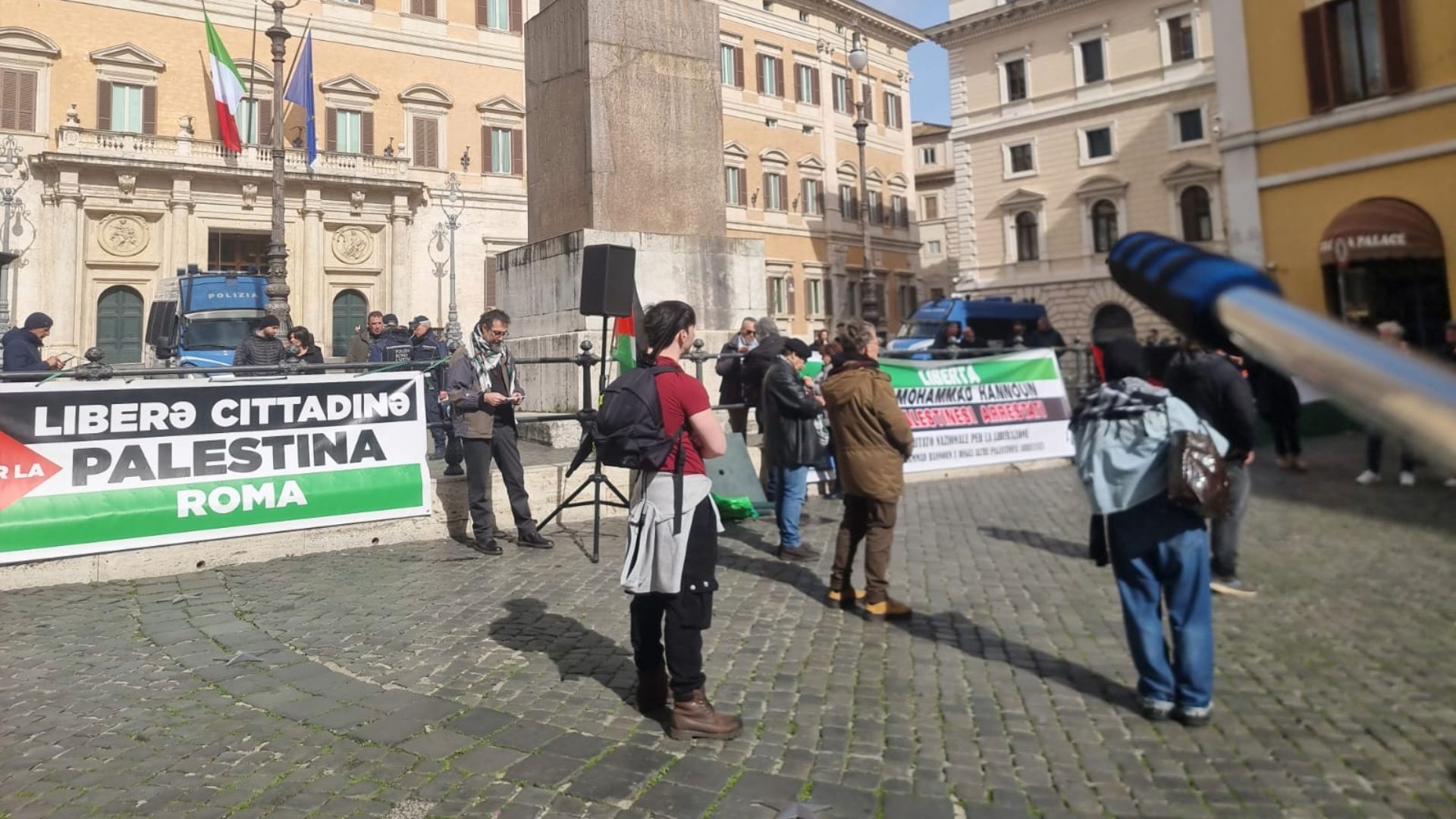 Il dissenso contro la violenza e la prevaricazione