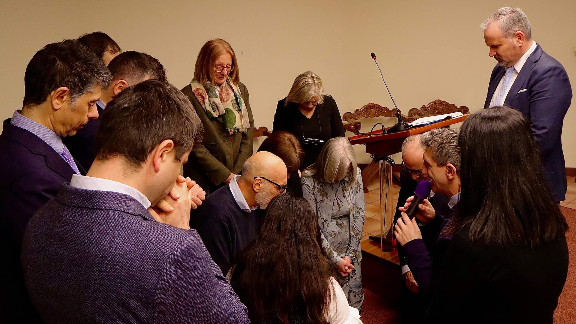 Sesto San Giovanni. Consacrazione anziani e diaconi