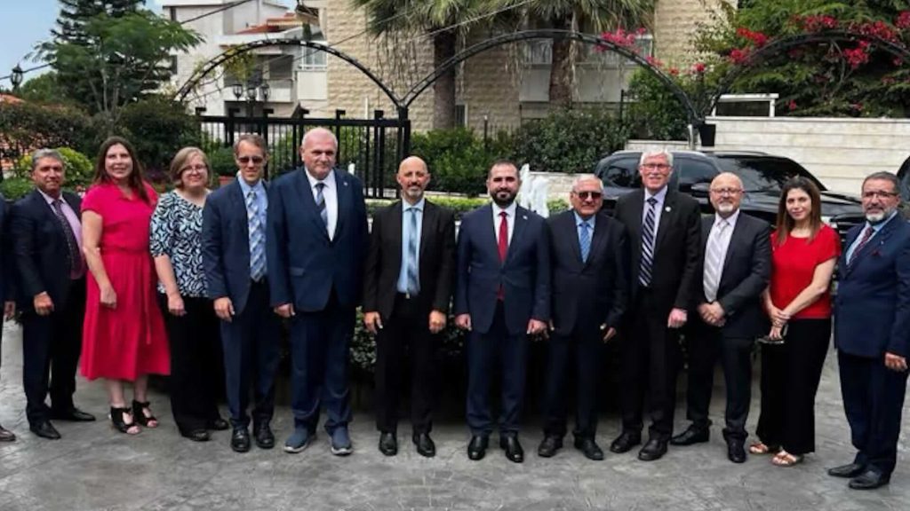 Ministro iracheno visita l’Unione avventista per il Medio Oriente e il Nord Africa