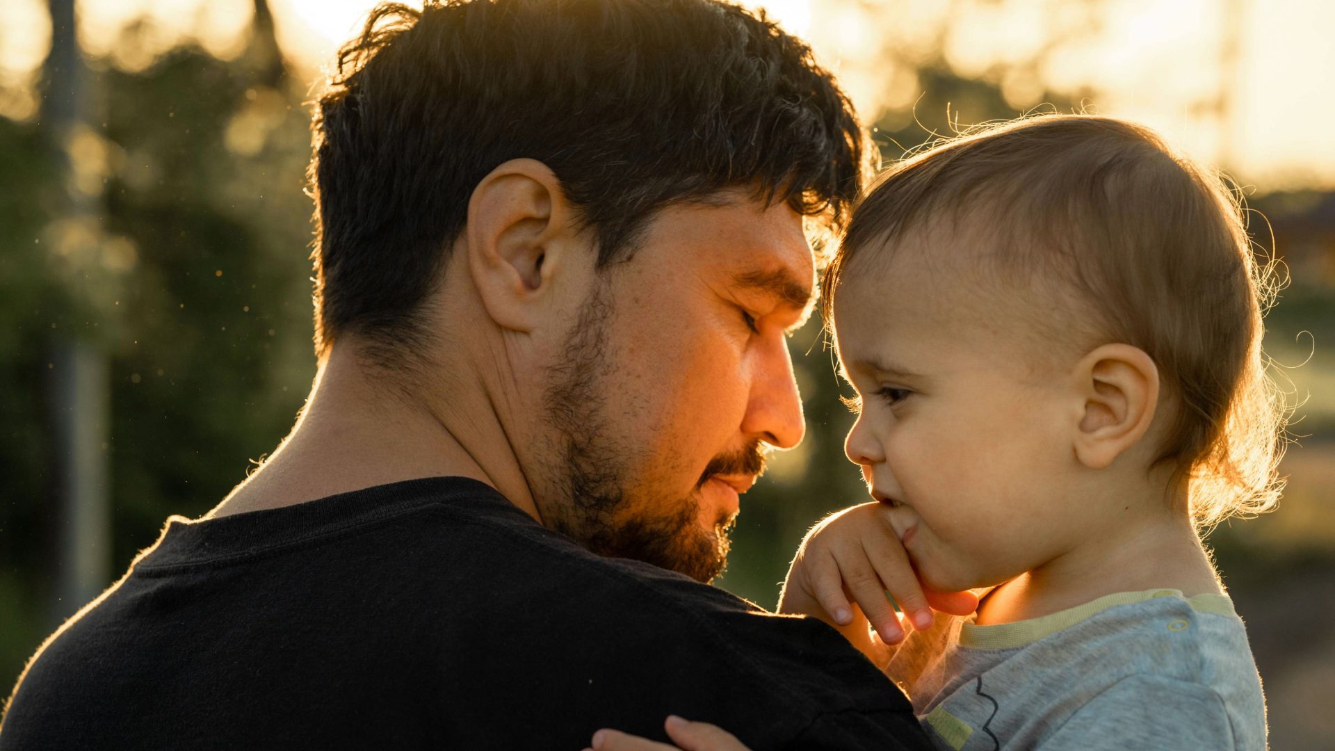 Figli sottratti: genitori lasciati soli nella loro battaglia
