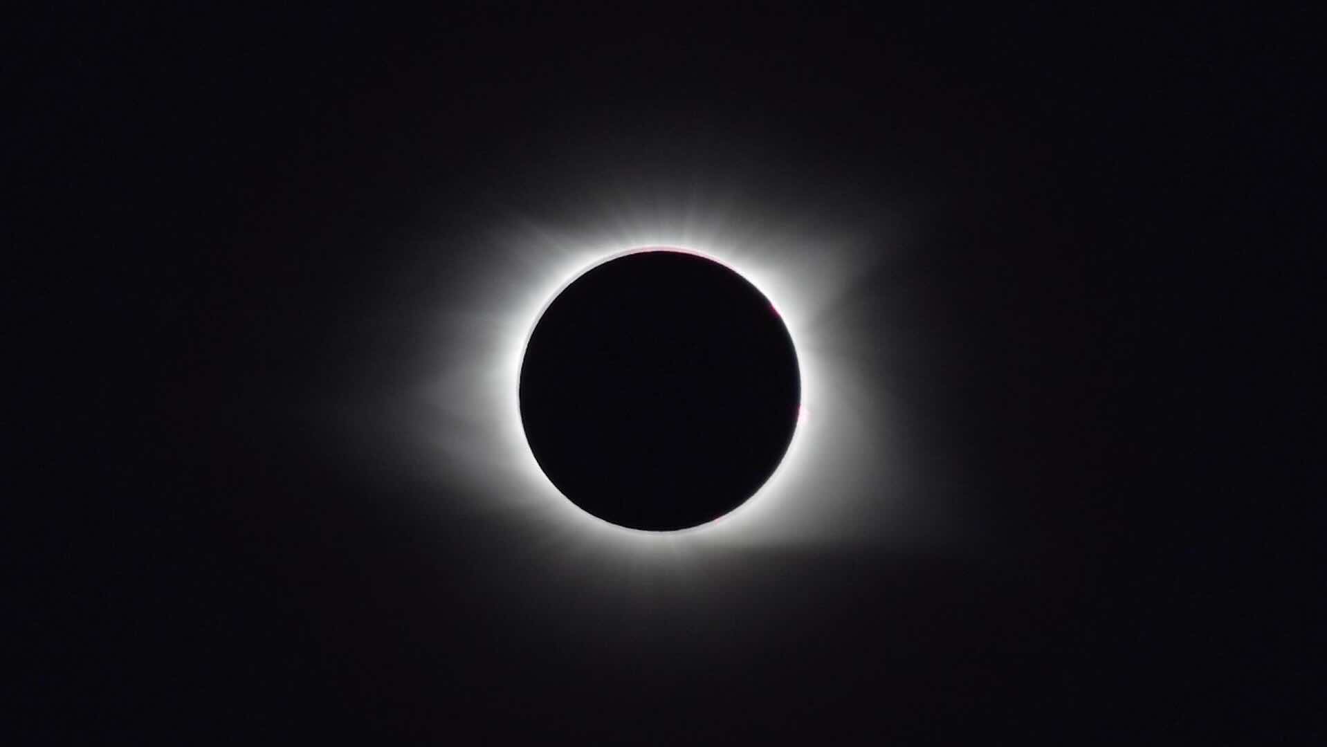 L’eclissi astronomica e l’eclissi dello spirito