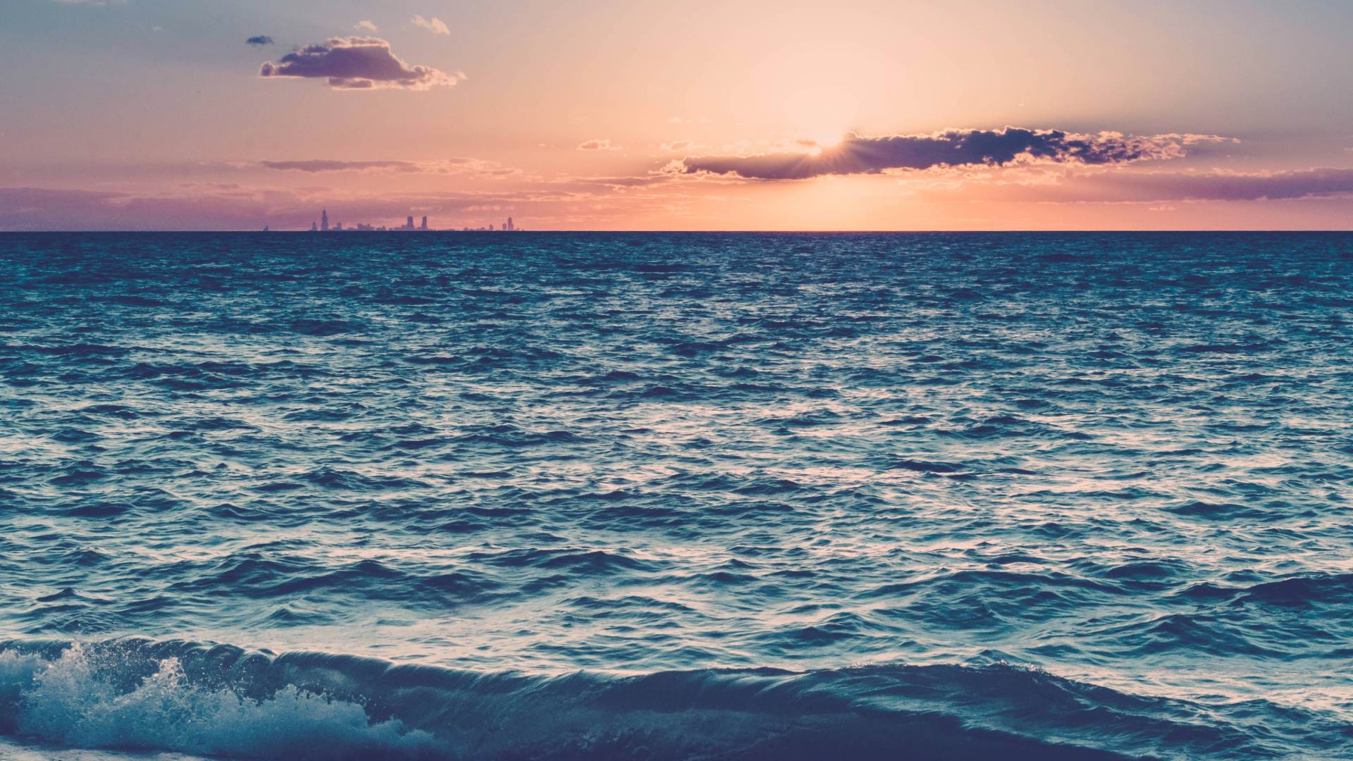 Parole al vento – Il desiderio del mare infinito