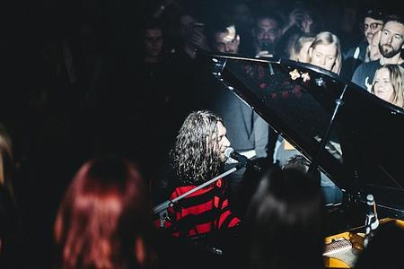 fullmoonzine.cz