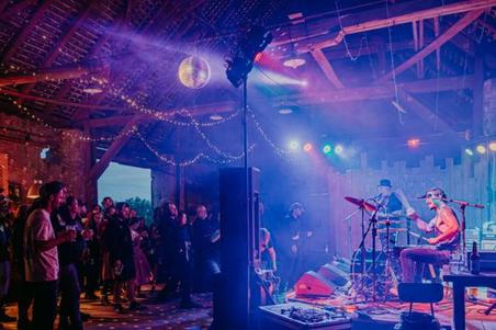 fullmoonzine.cz
