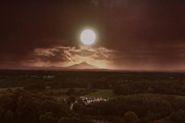 fullmoonzine.cz