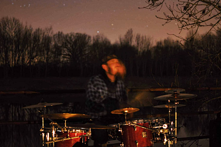 fullmoonzine.cz
