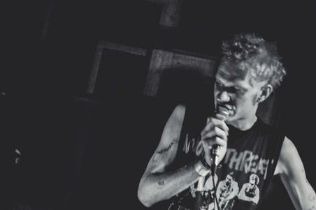 fullmoonzine.cz