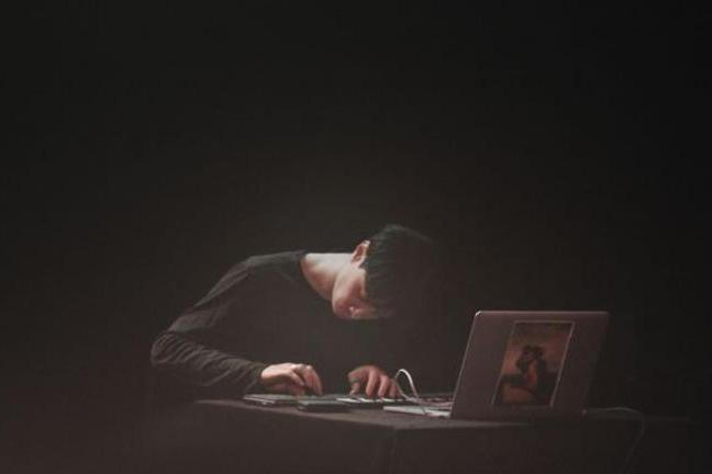 fullmoonzine.cz
