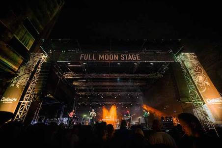 fullmoonzine.cz