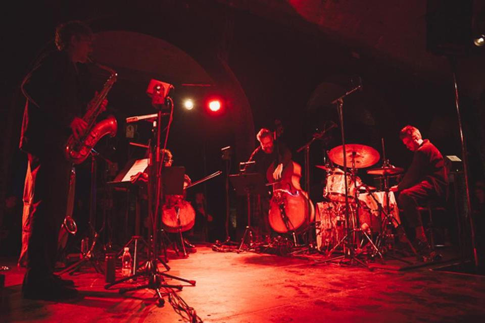 fullmoonzine.cz