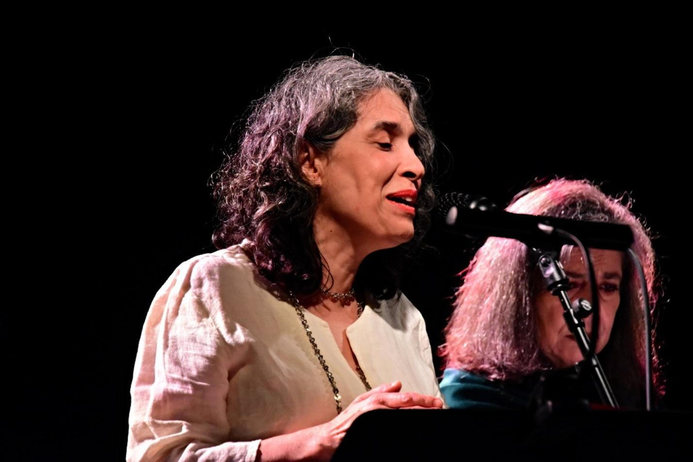 23-Savina Yannatou & Primavera en Salonico with Lamia Bedioui