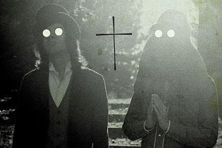 fullmoonzine.cz