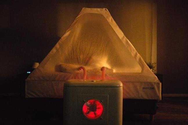 fullmoonzine.cz
