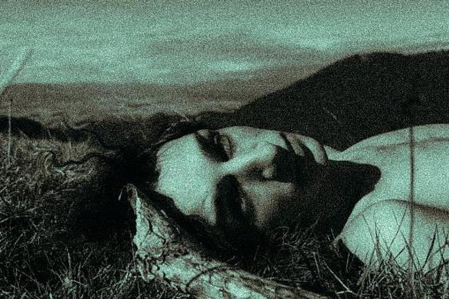 fullmoonzine.cz