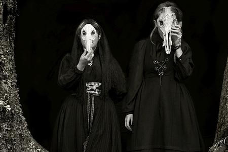 fullmoonzine.cz