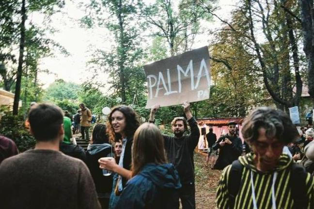 fullmoonzine.cz