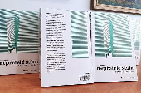 fullmoonzine.cz