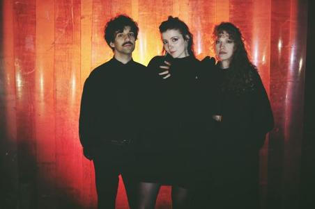 fullmoonzine.cz
