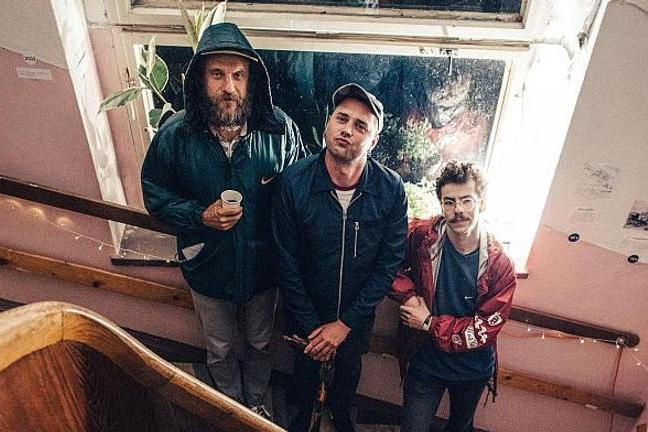 fullmoonzine.cz