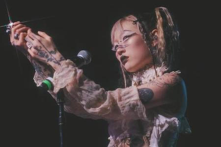 fullmoonzine.cz