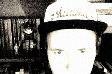 fullmoonzine.cz