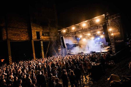 fullmoonzine.cz