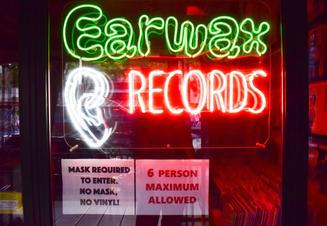 Earwax, Williamsburg 1